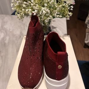 Alex Marie shoes STYLE: Halika; COLOR: Melot, SIZE 9